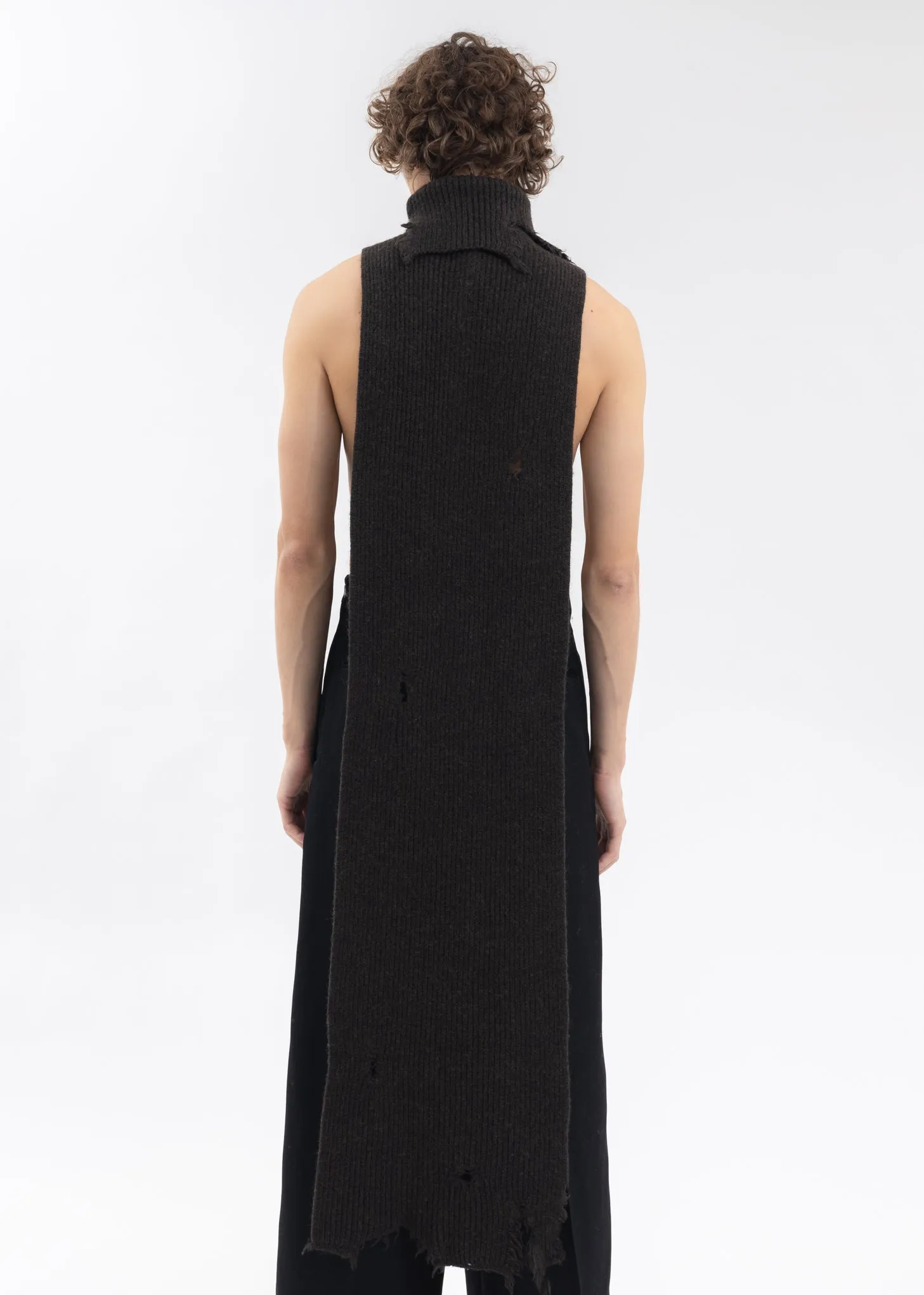 DARK BROWN ASYMETRIC DESTROYED TURTLENECK SCARF