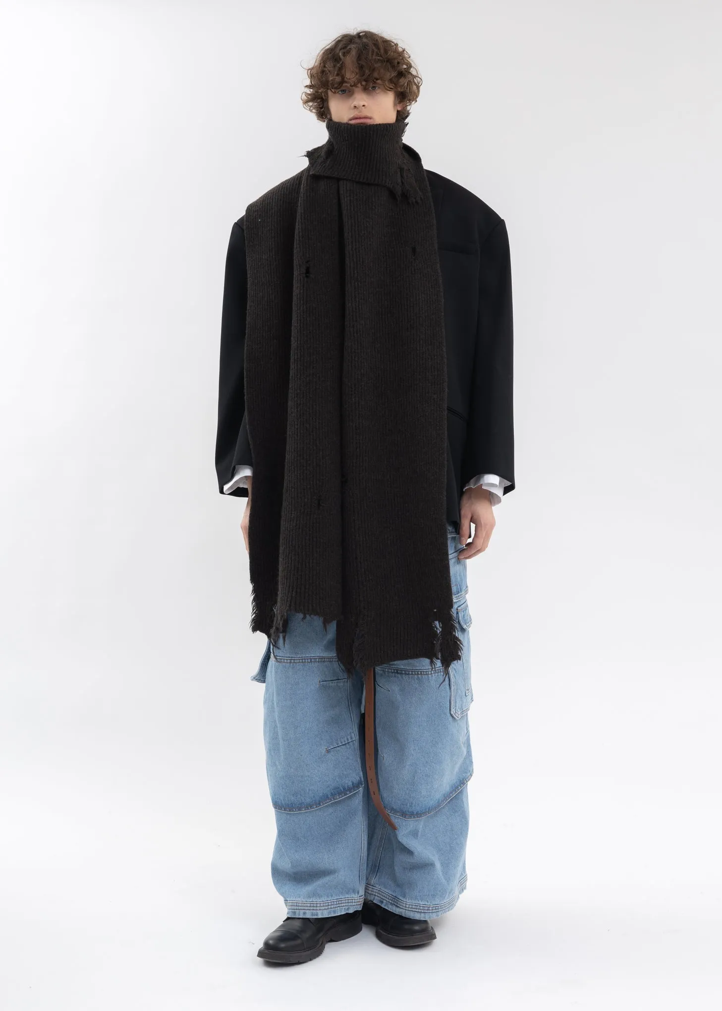 DARK BROWN ASYMETRIC DESTROYED TURTLENECK SCARF