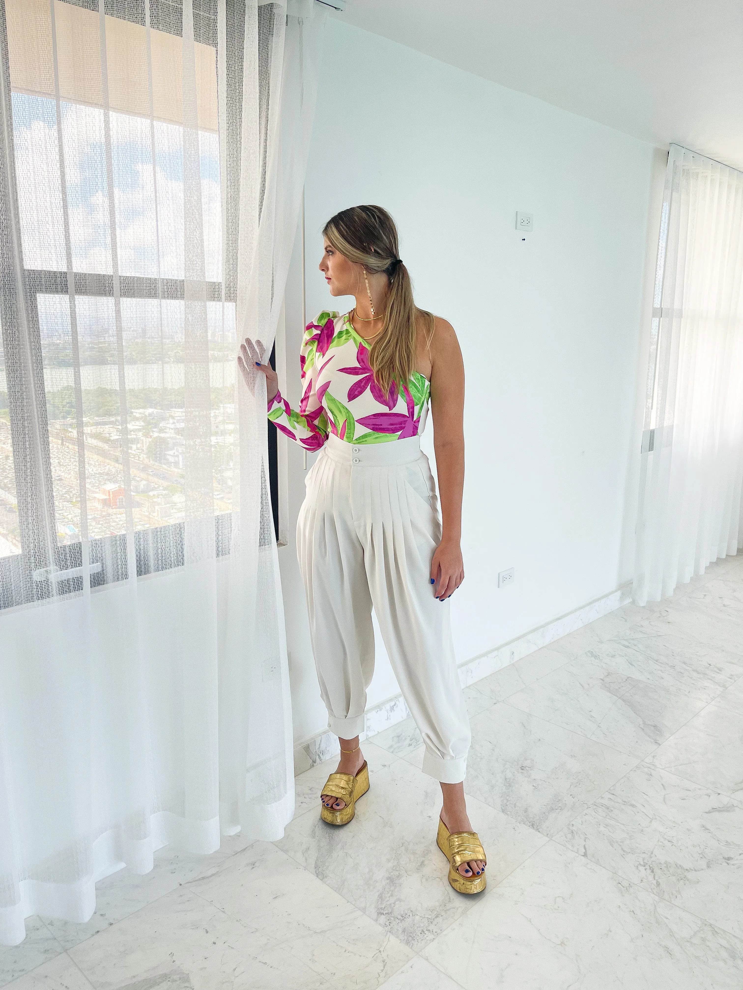 PLEATED PANTS