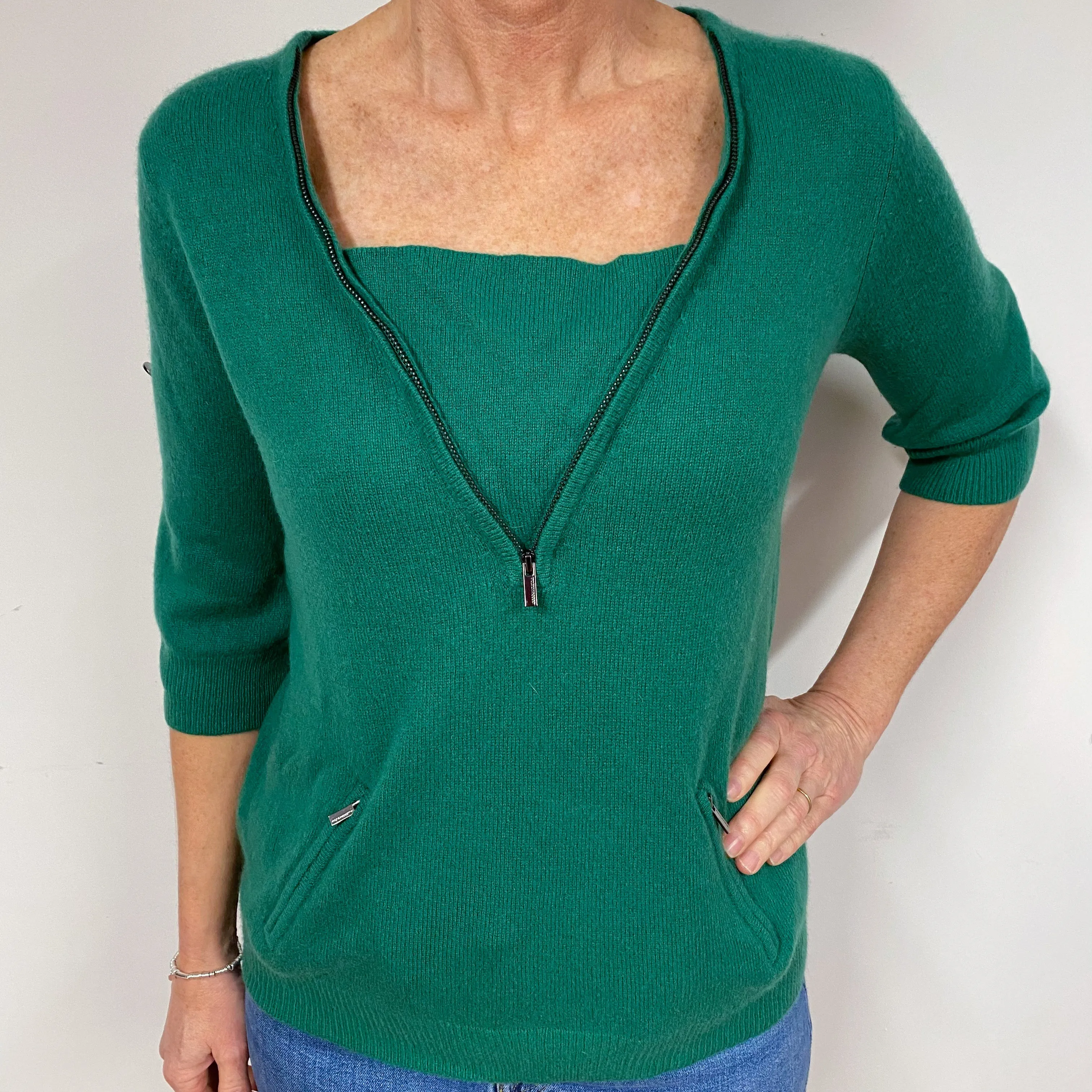 Shamrock Green Cashmere V-Neck Jumper Medium